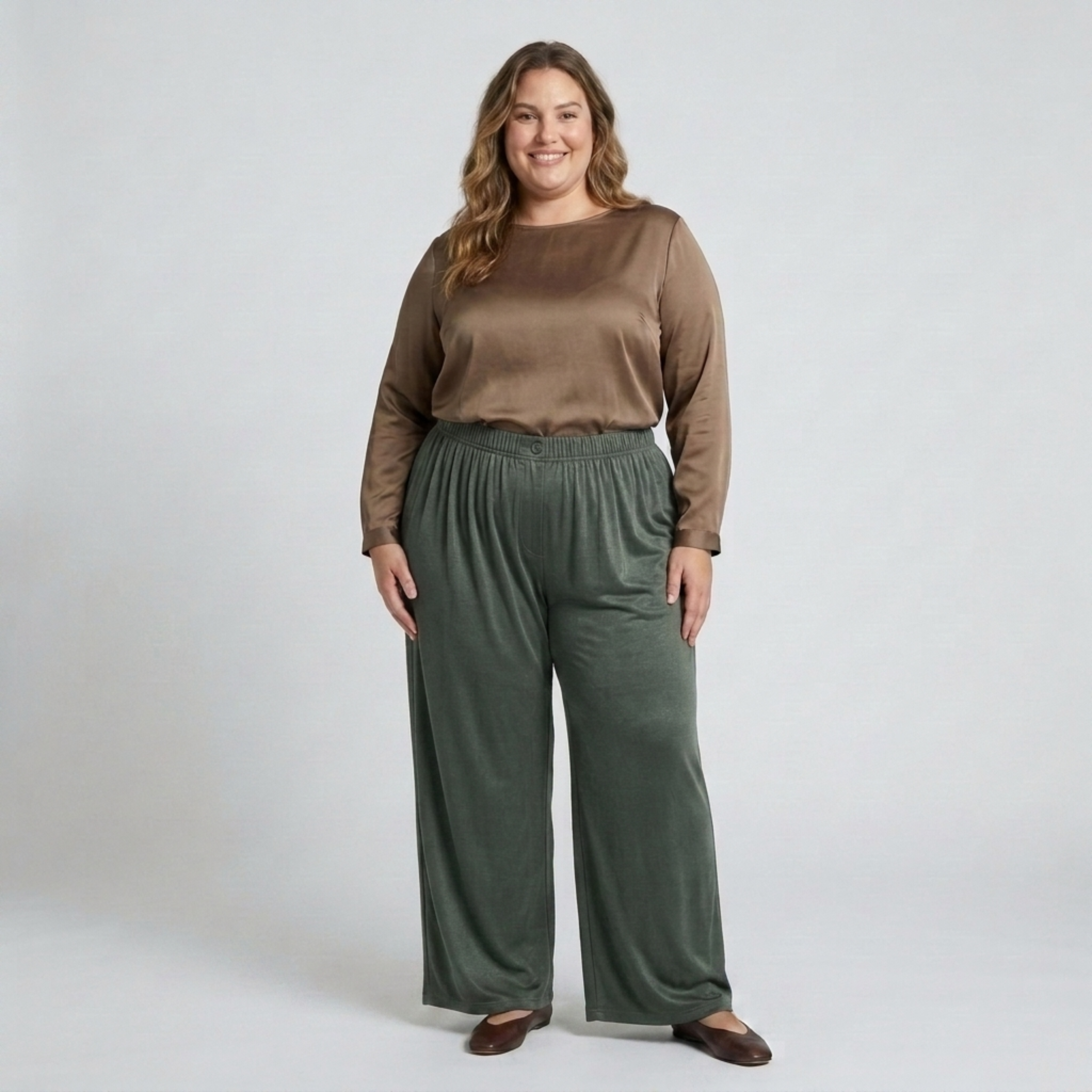 Wide large size pants for women with elastic draped fluid waist