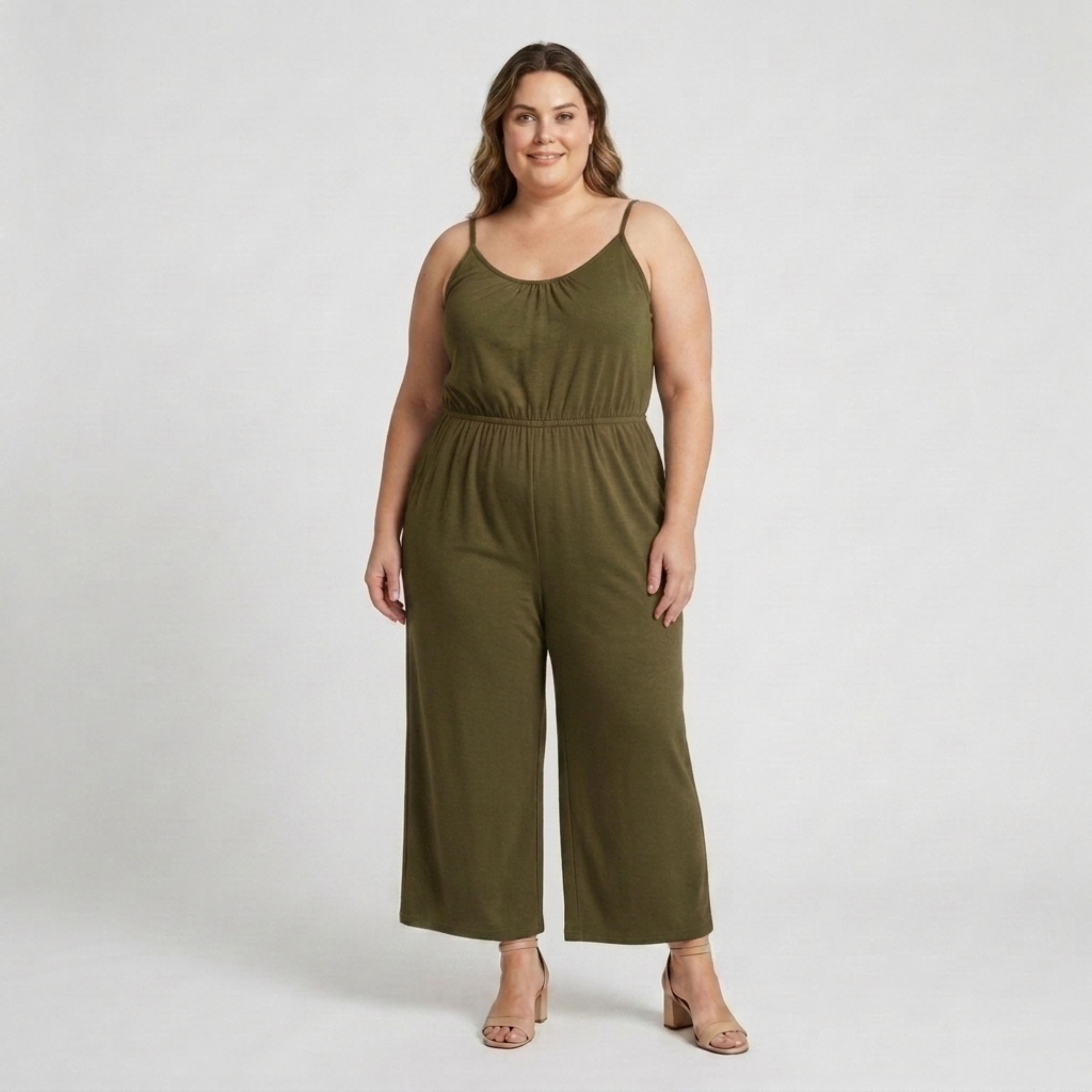 Plus size women's loose and casual wide-leg jumpsuit